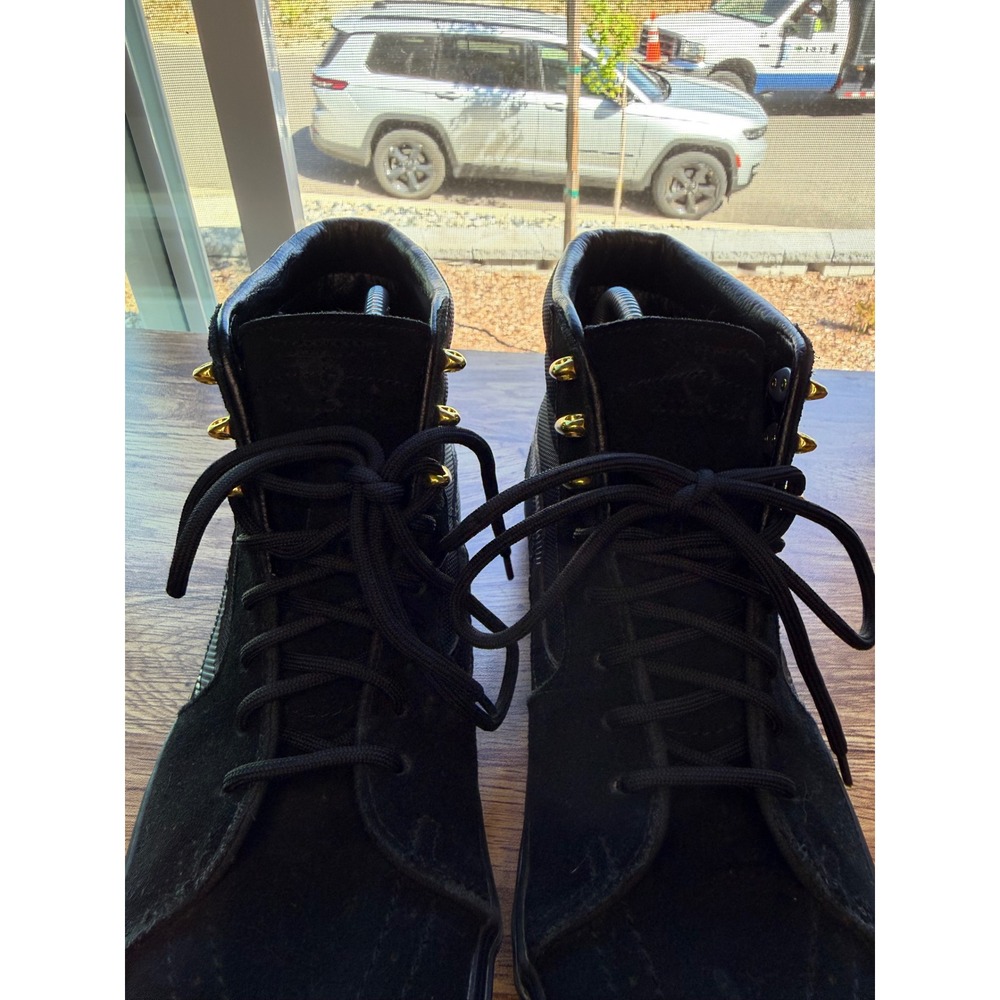Vans x Marvel Sk8-Hi Black Panther Sneakers Men's Black Gold Sz 10 - Picture 3 of 10